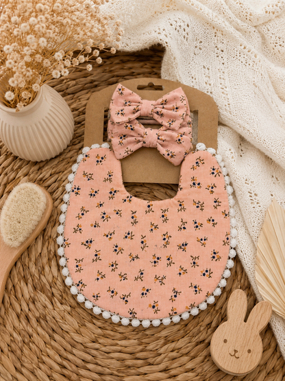 Bavoir bébé gaze de coton terracotta fleurs – bandeau assorti