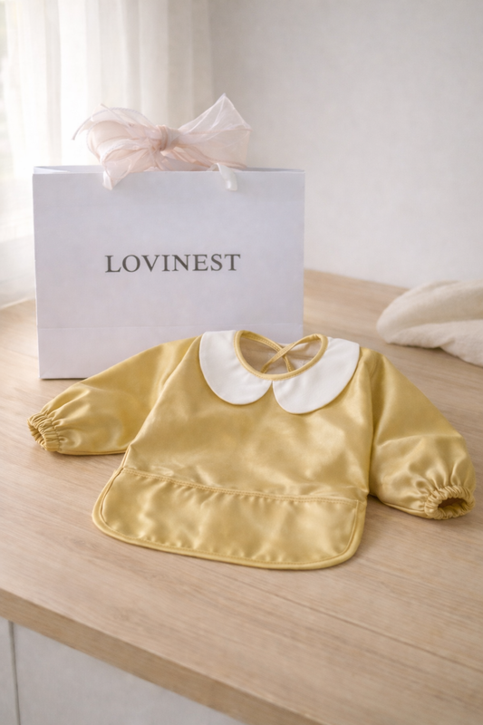 Bavoir bébé manches longues imperméable doré col Claudine Lovinest
